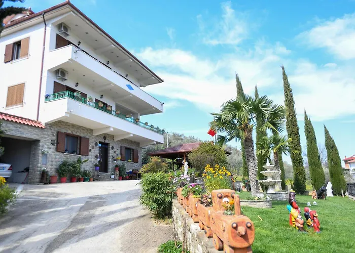 Solitude 게스트하우스