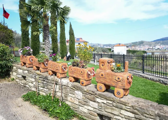 게스트하우스 Solitude 베라트