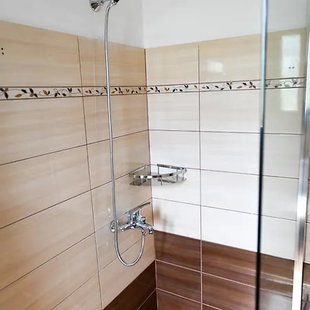 בית הארחה Solitude בראט