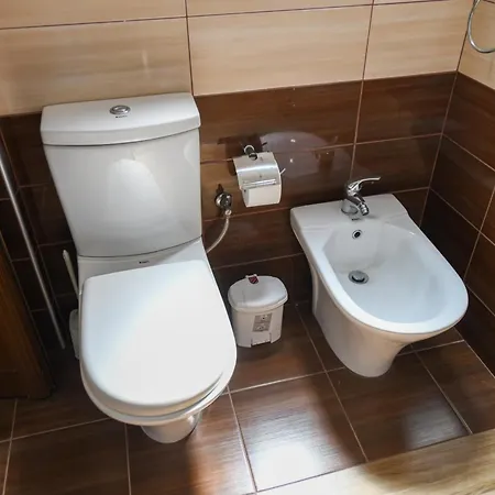 בית הארחה Solitude בראט