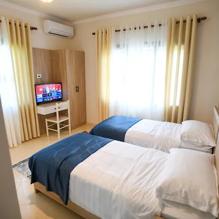Solitude Guest house *