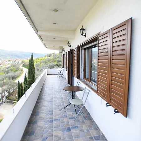 Guest house Solitude